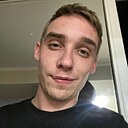 Знакомства: Максимильян, 25 лет, Тюмень