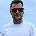 Знакомства: Бен, 40 лет, Владивосток