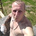 Знакомства: Илья, 35 лет, Тихвин