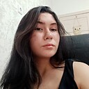 Знакомства: Sonya, 18 лет, Екатеринбург