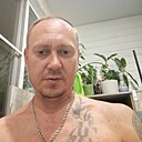 Знакомства: Евгений, 42 года, Первоуральск