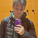 Знакомства: Андрей, 24 года, Батайск