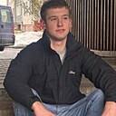 Знакомства: Илья, 21 год, Волковыск