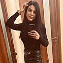 Знакомства: Алена, 32 года, Москва