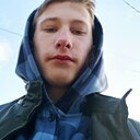 Знакомства: Денис, 18 лет, Гороховец