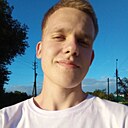 Знакомства: Максим, 22 года, Опочка