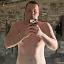 Знакомства: Александр, 24 года, Торез