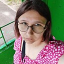 Знакомства: Карина, 18 лет, Малоярославец