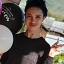 Знакомства: Назимовна, 33 года, Хабаровск