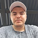 Знакомства: Максим, 32 года, Москва