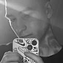 Знакомства: Дмитрий, 19 лет, Воткинск