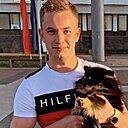 Знакомства: Ильяс, 31 год, Ульяновск