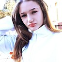 Знакомства: София, 19 лет, Ахангаран