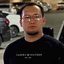 Знакомства: Толик, 27 лет, Шымкент