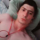 Знакомства: Артем, 32 года, Тверь