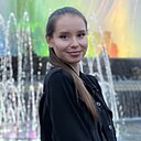 Знакомства: Елизавета, 28 лет, Москва