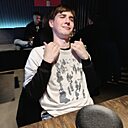 Знакомства: Максим, 20 лет, Речица