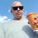 Знакомства: Максим, 36 лет, Брянск