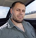 Знакомства: Александр, 41 год, Ясиноватая