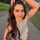 Знакомства: Кристина, 27 лет, Екатеринбург