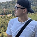 Знакомства: Daniyar, 24 года, Ульм