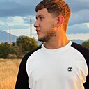 Знакомства: Hov, 20 лет, Ереван