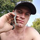 Знакомства: Панкрат, 27 лет, Красный Сулин