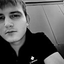 Знакомства: Александр, 27 лет, Новый Уренгой