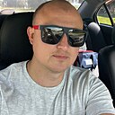 Знакомства: Артём, 34 года, Киселевск
