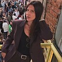 Знакомства: Ксения, 33 года, Санкт-Петербург