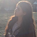 Знакомства: Ксюша, 18 лет, Рени