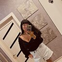 Знакомства: Алина, 32 года, Новый Уренгой