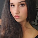 Знакомства: Вика, 27 лет, Астрахань