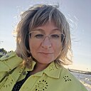 Знакомства: Юлия, 41 год, Санкт-Петербург