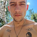 Знакомства: Валентин, 27 лет, Херсон
