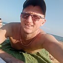 Знакомства: Владислав, 33 года, Керчь