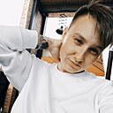 Знакомства: Эльвира, 29 лет, Калининград