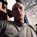 Знакомства: Максим, 22 года, Хойники