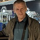 Знакомства: Евгений, 52 года, Владивосток
