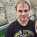Знакомства: Максим, 21 год, Печоры