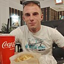 Знакомства: Максим, 24 года, Гомель