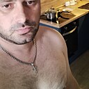 Знакомства: Максим, 38 лет, Умань