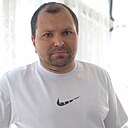 Знакомства: Макс, 37 лет, Никополь
