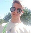 Знакомства: Артëм, 19 лет, Балаково