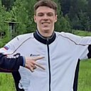 Знакомства: Макс, 24 года, Серов