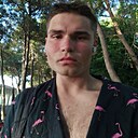 Знакомства: Илья, 22 года, Геленджик