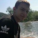 Знакомства: Егор, 24 года, Магадан
