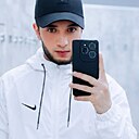 Знакомства: Сардор, 24 года, Магистральный