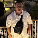 Знакомства: Арсений, 37 лет, Щецин