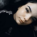Знакомства: Ксения, 21 год, Бийск
